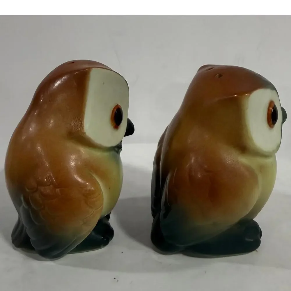 VINTAGE 1970s Japan Owl Salt Pepper Shaker Pair Ceramic Brown Green Kitsch Decor